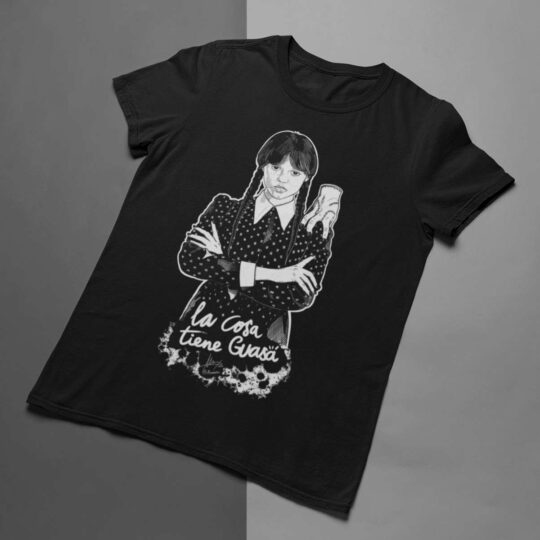camiseta_miercoles-addams-negra